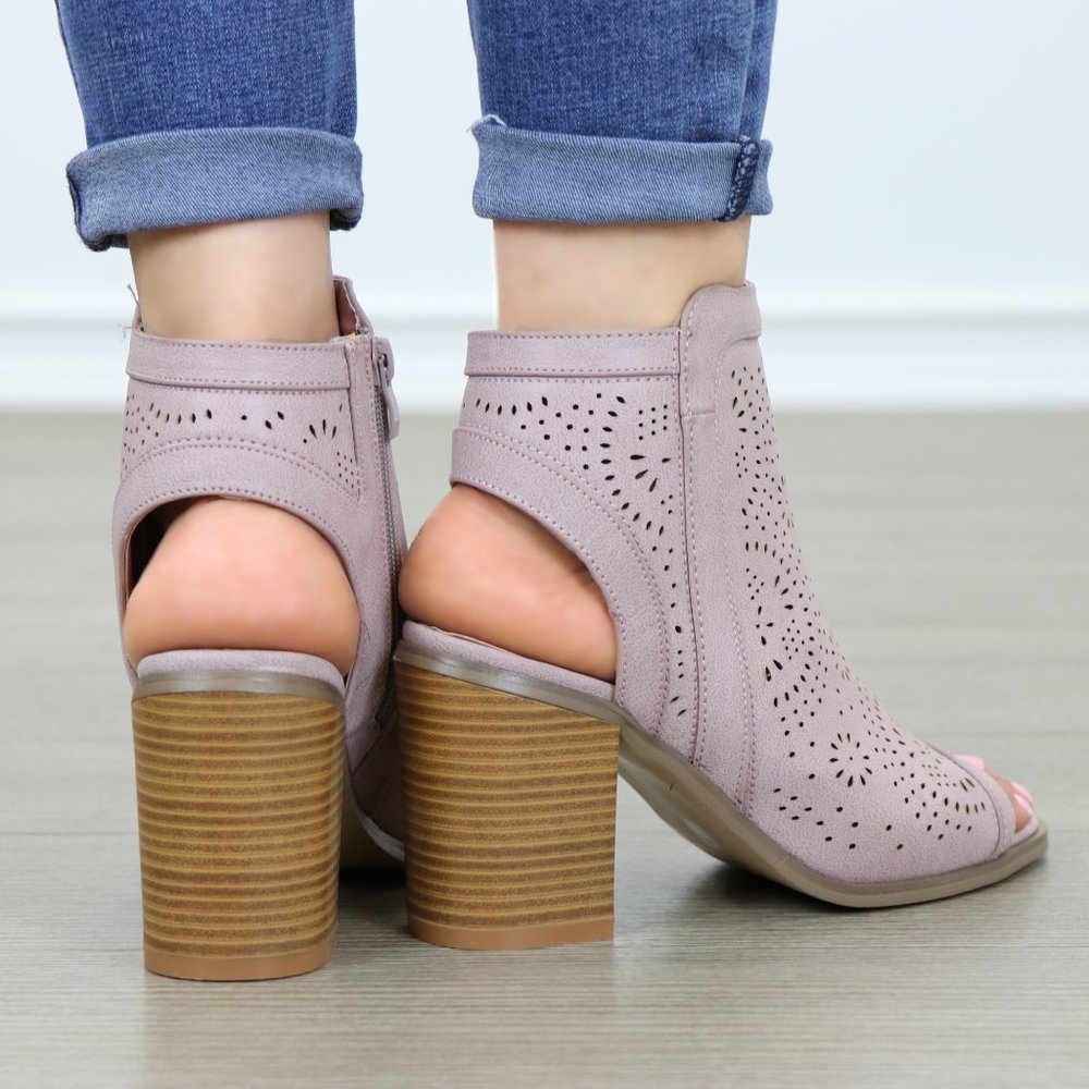 Mauve Laser Cut Design Open Toe Ankle Boots - Picture 7 of 8